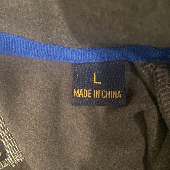 Gray Quarter-Zip Pullover - Picture 12 of 13